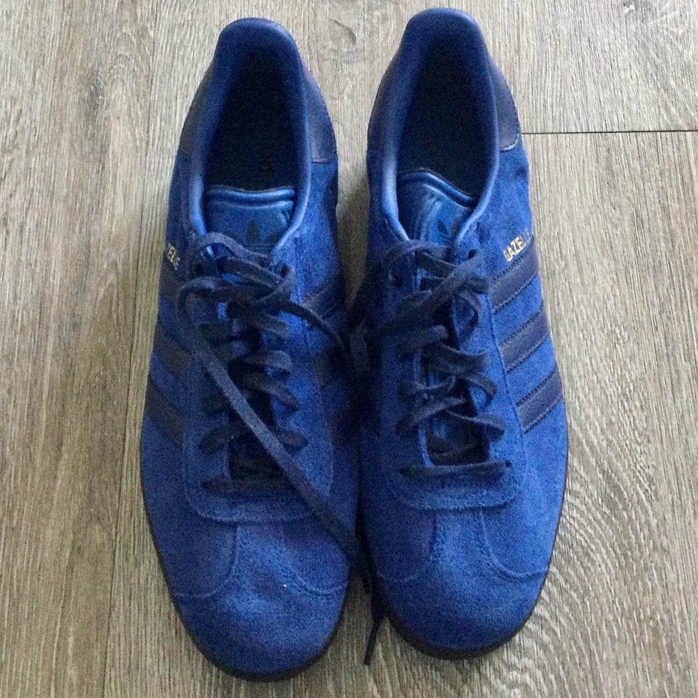 NEW WITHOUT BOX GAZELLES
